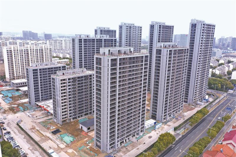 今年46個項目助力民生改善、產業升級，城中村改造精塑城市“新封面”