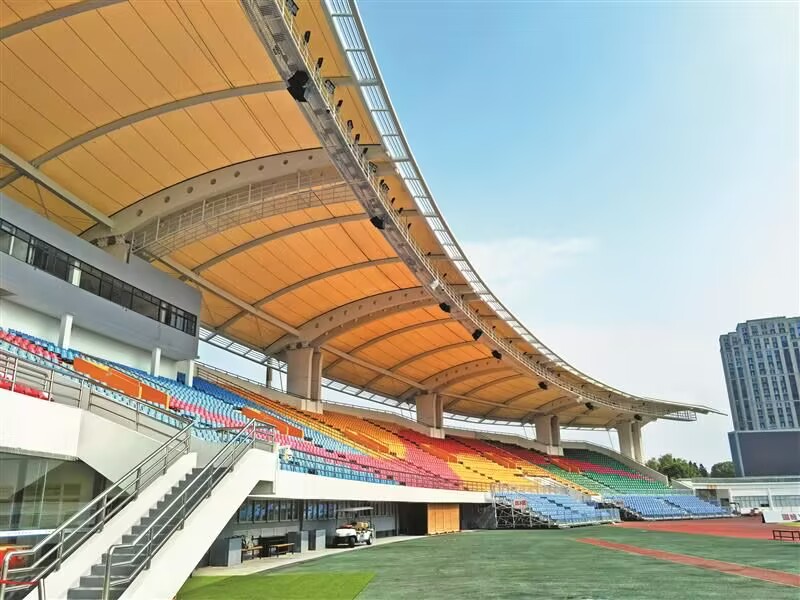 從細(xì)節(jié)處著手，宜興市體育中心體育場(chǎng)硬件軟件全面升級(jí)